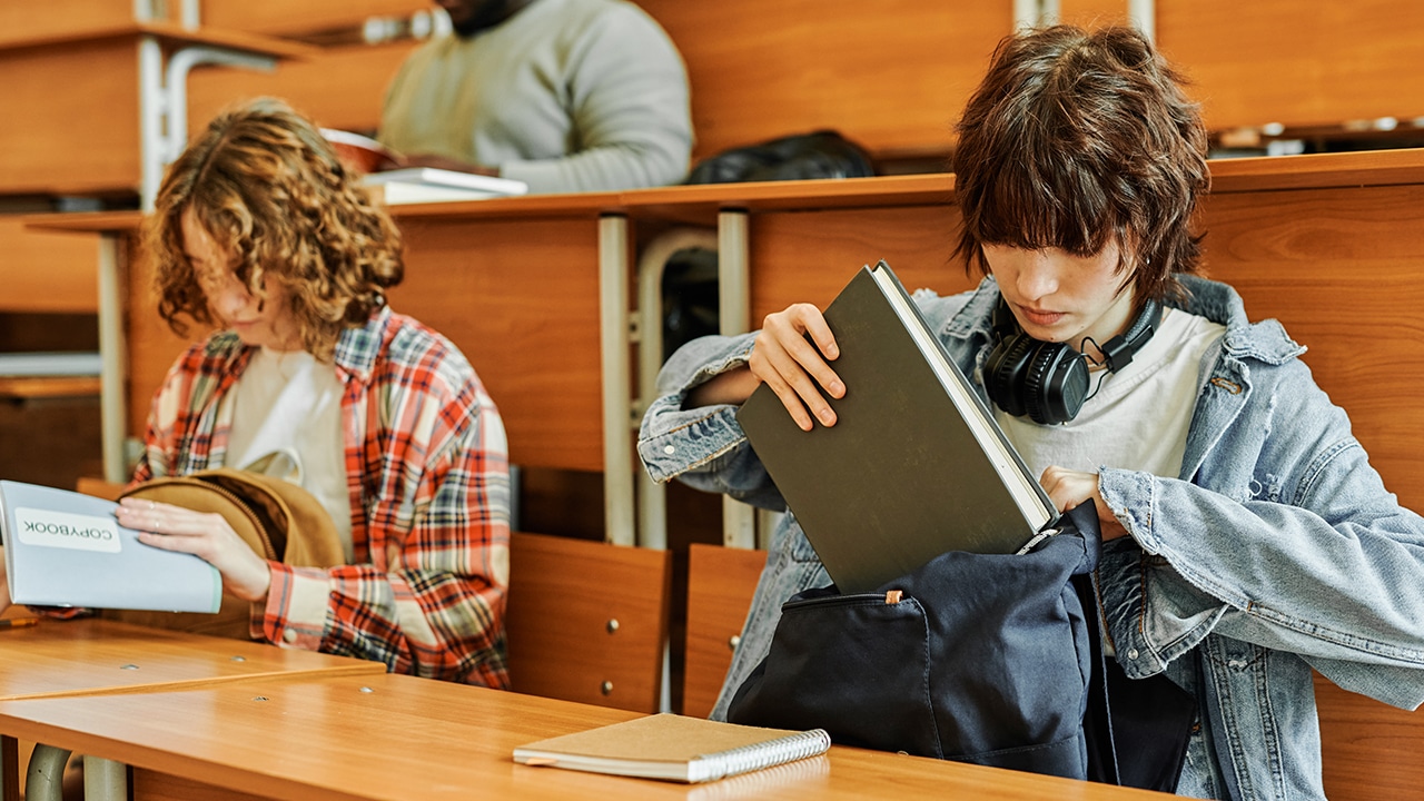77% of graduates admit: “We aren’t ready for the real world”